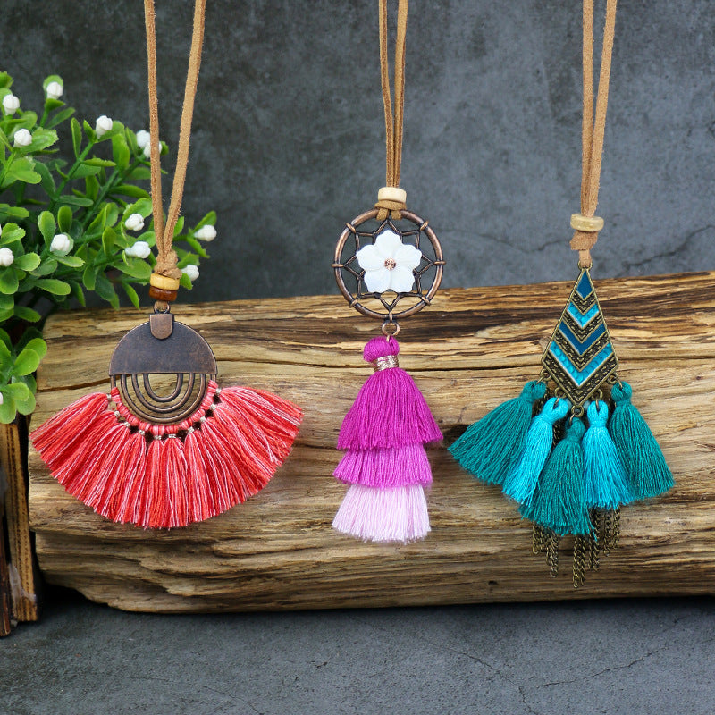 Wholesale Alloy Boho Tassel Flower Pendant Necklace
